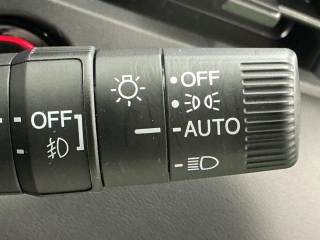 ヴェゼル e:HEVX ナビ Rカメラ ブルートゥース フルセグ 前後障害物センサー AAC イモビライザー スマ-トキ- 誤発進抑制 PW リアカメラ クルコン ESC キーフリー LEDヘッドランプ DVD再生可 ABS(23枚目)