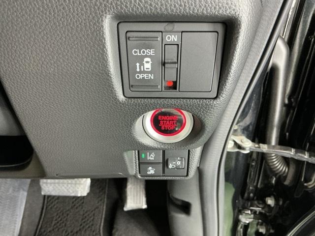 N-BOXカスタム L ナビ Rカメラ ブルートゥース フルセグTV Pソナー サイドエアバッグ Aストップ シートヒータ ベンチシート 点検記録簿 キーフリーシステム LEDライト リアカメ クルーズコントロール AC(29枚目)