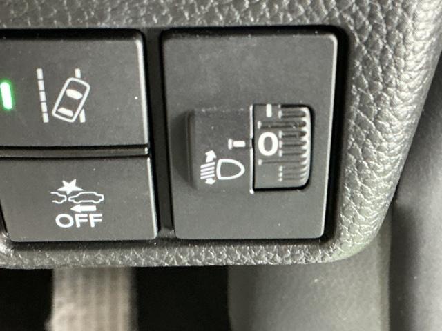 N-BOXカスタム L ナビ Rカメラ ブルートゥース フルセグTV Pソナー サイドエアバッグ Aストップ シートヒータ ベンチシート 点検記録簿 キーフリーシステム LEDライト リアカメ クルーズコントロール AC(51枚目)