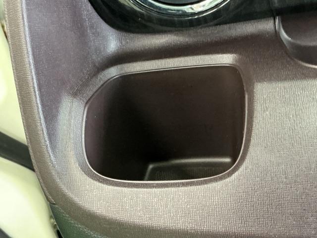 Ｎ－ＯＮＥ プレミアム・Ｌパッケージ　ディスプレイオーディオ　Ｒカメラ　ＣＤ　ＥＣＯＮモード　両席エアバック　フルオートエアコン　スマートキ－　セキュリティー　エアバック　キーレス　パワーウインド　横滑防止装置　Ｂモニター　ＥＴＣ　ＡＢＳ（58枚目）