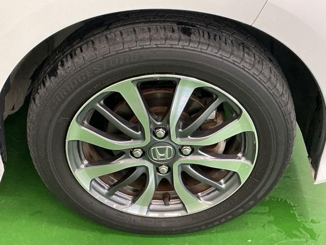 Ｎ－ＢＯＸカスタム Ｌ　ディスプレイオーディオ　Ｒカメラ　ＴＶ　Ｐソナー　サイドエアバッグ　Ａストップ　シートヒータ　ベンチシート　点検記録簿　キーフリーシステム　ＬＥＤライト　リアカメ　クルーズコントロール　ＡＣ　スマキー（35枚目）