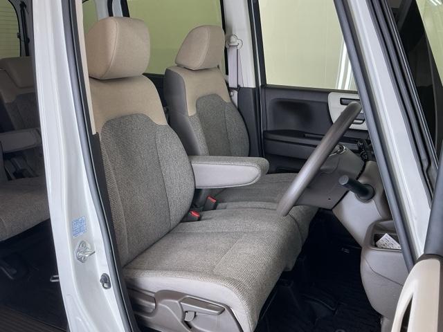 Ｎ－ＢＯＸ Ｌ　ドラレコ　ナビ　Ｒカメラ　ブルートゥース　衝突回避支援ブレーキ　Ｉ－ＳＴＯＰ　クリソナ　ＰＷ　パワステ　Ｓヒーター　スマ－トキ－　Ｂカメ　横滑り防止　ＥＴＣ車載器　整備記録簿　ＬＥＤライト　キーレス付（25枚目）