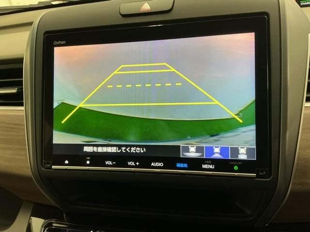 フリードハイブリッド ハイブリッド・Ｇホンダセンシング　ナビ　Ｒカメラ　ブルートゥース　フルセグ　軽減ブレーキ　キーフリーシステム　記録簿　ＤＶＤ再生可能　ＥＣＯＮ　後カメラ　Ａクルーズ　ＬＥＤヘッドランプ　横滑防止　パワーウインドウ　３列シート　ＵＳＢ（12枚目）