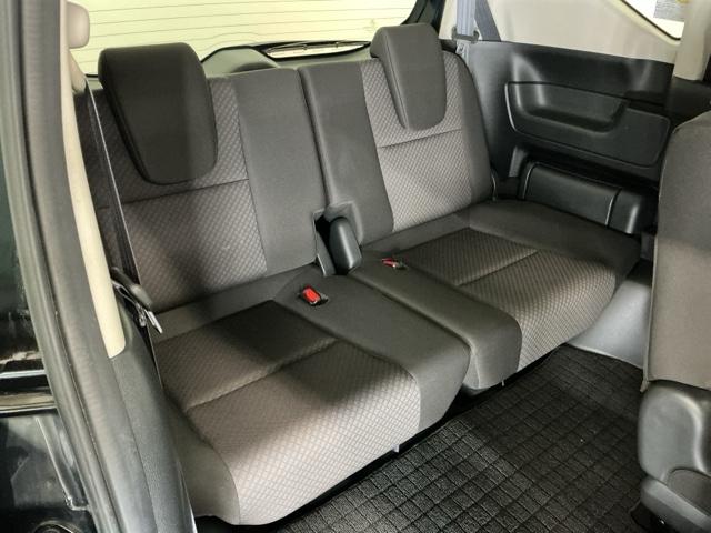 フリードハイブリッド ハイブリッド・Ｇホンダセンシング　ナビ　Ｒカメラ　ブルートゥース　フルセグ　軽減ブレーキ　キーフリーシステム　記録簿　ＤＶＤ再生可能　ＥＣＯＮ　後カメラ　Ａクルーズ　ＬＥＤヘッドランプ　横滑防止　パワーウインドウ　３列シート　ＵＳＢ（21枚目）