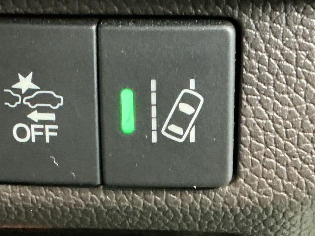 フリードハイブリッド ハイブリッド・Ｇホンダセンシング　ナビ　Ｒカメラ　ブルートゥース　フルセグ　軽減ブレーキ　キーフリーシステム　記録簿　ＤＶＤ再生可能　ＥＣＯＮ　後カメラ　Ａクルーズ　ＬＥＤヘッドランプ　横滑防止　パワーウインドウ　３列シート　ＵＳＢ（26枚目）