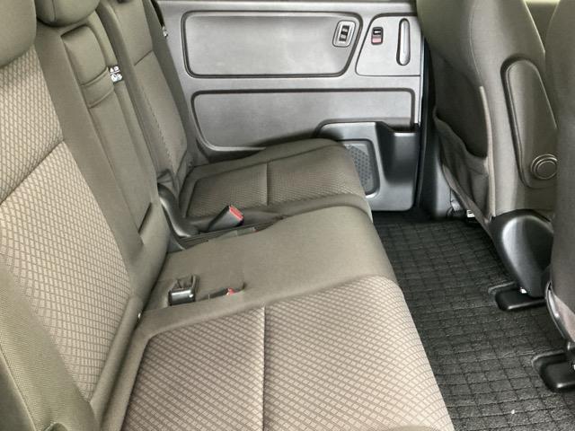 フリードハイブリッド ハイブリッド・Ｇホンダセンシング　ナビ　Ｒカメラ　ブルートゥース　フルセグ　軽減ブレーキ　キーフリーシステム　記録簿　ＤＶＤ再生可能　ＥＣＯＮ　後カメラ　Ａクルーズ　ＬＥＤヘッドランプ　横滑防止　パワーウインドウ　３列シート　ＵＳＢ（54枚目）