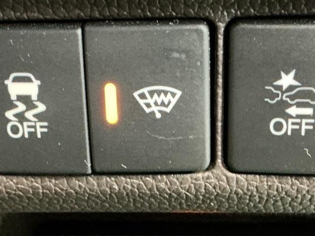 フリードハイブリッド ハイブリッド・Ｇホンダセンシング　ナビ　Ｒカメラ　ブルートゥース　フルセグ　軽減ブレーキ　キーフリーシステム　記録簿　ＤＶＤ再生可能　ＥＣＯＮ　後カメラ　Ａクルーズ　ＬＥＤヘッドランプ　横滑防止　パワーウインドウ　３列シート　ＵＳＢ（57枚目）