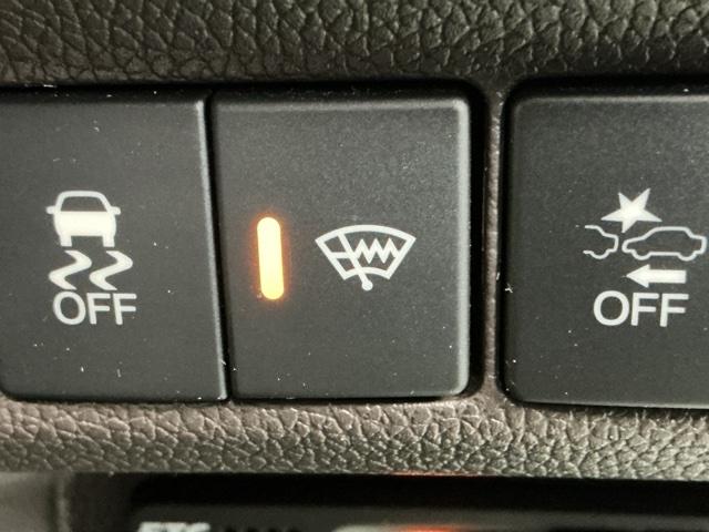 フリードハイブリッド ハイブリッド・Ｇホンダセンシング　ナビ　Ｒカメラ　ブルートゥース　フルセグ　軽減ブレーキ　キーフリーシステム　記録簿　ＤＶＤ再生可能　ＥＣＯＮ　後カメラ　Ａクルーズ　ＬＥＤヘッドランプ　シートＨ　横滑防止　パワーウインドウ　３列シート（56枚目）