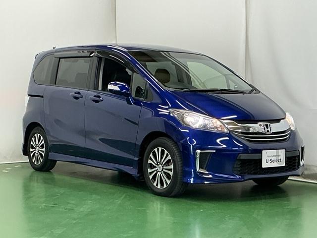 フリード Gエアロ ナビ Rカメラ ブルートゥース フルセグ 助手席エアバッグ 地デジテレビ 盗難防止 インテリキー キーレスエントリ エアバック パワーステアリング 記録簿付き 横滑防止装置 エアコン ETC付き 3列(7枚目)