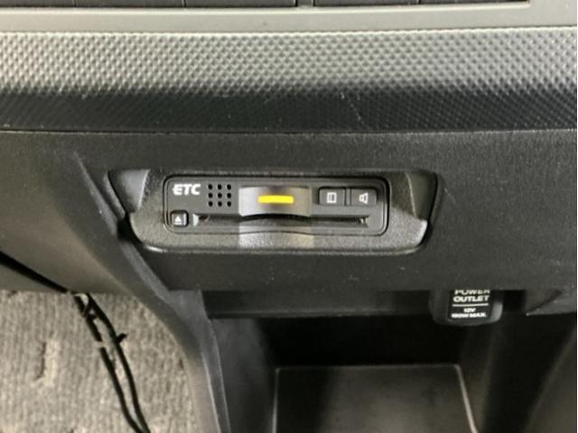 フリード Gエアロ ナビ Rカメラ ブルートゥース フルセグ 助手席エアバッグ 地デジテレビ 盗難防止 インテリキー キーレスエントリ エアバック パワーステアリング 記録簿付き 横滑防止装置 エアコン ETC付き 3列(13枚目)