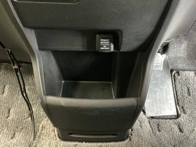 フリード Gエアロ ナビ Rカメラ ブルートゥース フルセグ 助手席エアバッグ 地デジテレビ 盗難防止 インテリキー キーレスエントリ エアバック パワーステアリング 記録簿付き 横滑防止装置 エアコン ETC付き 3列(48枚目)