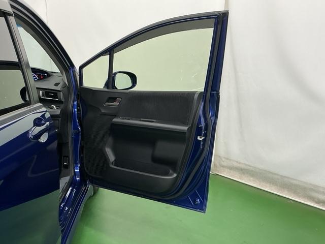 フリード Gエアロ ナビ Rカメラ ブルートゥース フルセグ 助手席エアバッグ 地デジテレビ 盗難防止 インテリキー キーレスエントリ エアバック パワーステアリング 記録簿付き 横滑防止装置 エアコン ETC付き 3列(52枚目)