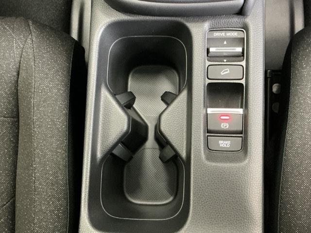 ヴェゼル e:HEVX ナビ Rカメラ ブルートゥース フルセグ 前後障害物センサー AAC イモビライザー スマ-トキ- 誤発進抑制 PW リアカメラ クルコン ESC ETC装備 キーフリー LEDヘッドランプ ABS(17枚目)