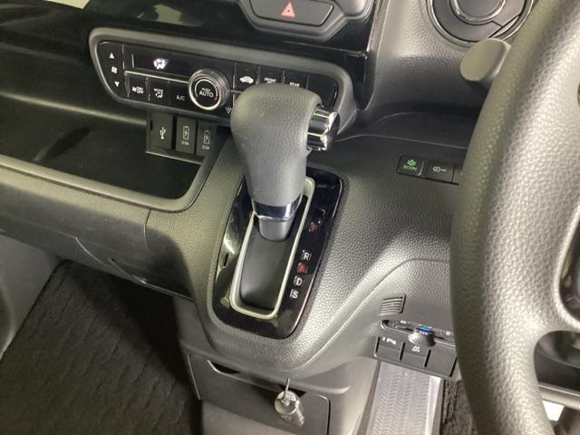 Ｎ－ＢＯＸカスタム Ｌ　ナビ　Ｒカメラ　ブルートゥース　ＣＤ　ＥＴＣ　サイドエアバッグ　Ａストップ　シートヒータ　ベンチシート　点検記録簿　キーフリーシステム　ＬＥＤライト　リアカメ　クルーズコントロール　ＡＣ　スマキー（20枚目）