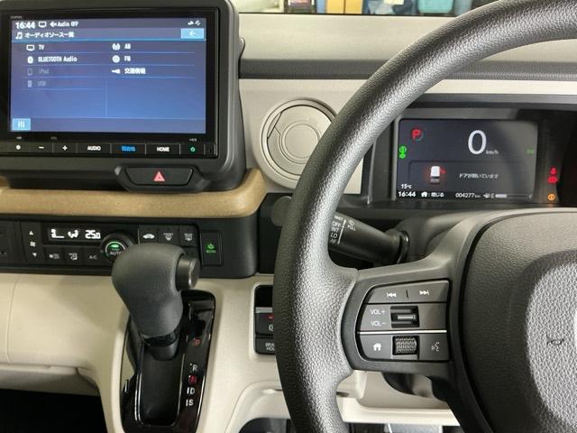 Ｎ－ＢＯＸ ベースグレード　ナビ　Ｒカメラ　ブルートゥース　フルセグ　衝突軽減システム　スマートキ－　カーテンエアバック　イモビライザー　ＥＣＯモード　横滑り防止　オートクルーズ　ＬＥＤヘッドライト　キーフリー　地デジ　ＡＢＳ（3枚目）