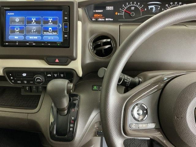 Ｎ－ＢＯＸ Ｌ　ナビ　Ｒカメラ　ブルートゥース　フルセグＴＶ　衝突回避支援ブレーキ　Ｉ－ＳＴＯＰ　クリソナ　ＰＷ　パワステ　Ｓヒーター　スマ－トキ－　Ｂカメ　地デジＴＶ　横滑り防止　ＥＴＣ車載器　整備記録簿　ＤＶＤ（3枚目）