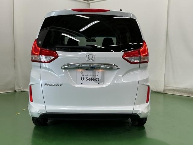 フリード＋ Ｇ　ナビ　Ｒカメラ　ブルートゥース　ＥＴＣ　衝突被害軽減システム　シ－トヒ－タ－　盗難防止装置　アイドリングストップ　両側パワースライドドア　ＬＥＤヘッド　ＥＳＣ　エアバック　パワーウインドウ　ＡＢＳ（9枚目）