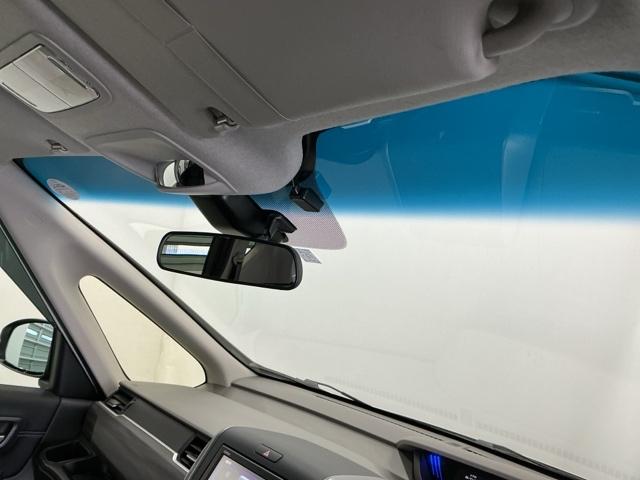 フリード＋ Ｇ　ナビ　Ｒカメラ　ブルートゥース　ＥＴＣ　衝突被害軽減システム　シ－トヒ－タ－　盗難防止装置　アイドリングストップ　両側パワースライドドア　ＬＥＤヘッド　ＥＳＣ　エアバック　パワーウインドウ　ＡＢＳ（28枚目）