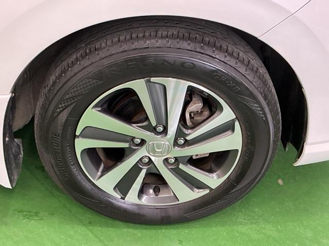 フリード＋ Ｇ　ナビ　Ｒカメラ　ブルートゥース　ＥＴＣ　衝突被害軽減システム　シ－トヒ－タ－　盗難防止装置　アイドリングストップ　両側パワースライドドア　ＬＥＤヘッド　ＥＳＣ　エアバック　パワーウインドウ　ＡＢＳ（32枚目）