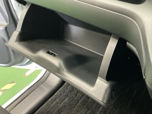 フリード＋ Ｇ　ナビ　Ｒカメラ　ブルートゥース　ＥＴＣ　衝突被害軽減システム　シ－トヒ－タ－　盗難防止装置　アイドリングストップ　両側パワースライドドア　ＬＥＤヘッド　ＥＳＣ　エアバック　パワーウインドウ　ＡＢＳ（60枚目）