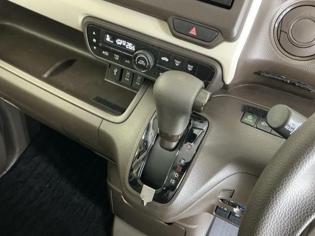 Ｎ－ＢＯＸ Ｌ　ナビ　Ｒカメラ　ブルートゥース　フルセグ　衝突回避支援ブレーキ　Ｉ－ＳＴＯＰ　ＰＷ　パワステ　Ｓヒーター　スマ－トキ－　Ｂカメ　地デジＴＶ　横滑り防止　ＥＴＣ車載器　整備記録簿　ＬＥＤライト　ＤＶＤ（16枚目）