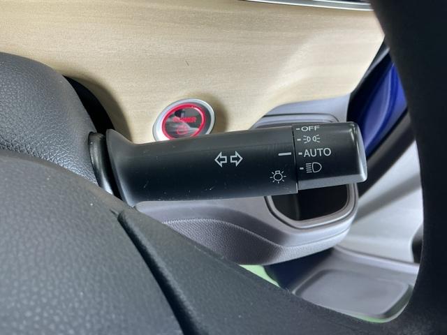 �I�[�g���C�g�R���g���[���̓��C�g�̂��Y�������Y���h�~�B�����Α��s�ɂ�鎖�̂𖢑R�ɖh���܂�