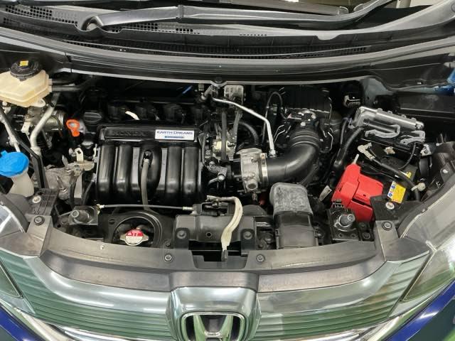 �G���W�����[�������ꂢ�ɃN���[�j���O���Ă��܂��A���ꂢ�ȃG���W�������炱�����J�ȃ����e�i���X���s���͂��܂�