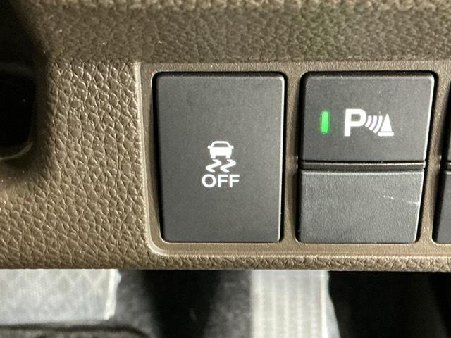 Ｎ－ＷＧＮ Ｌ　メモリーナビ　Ｒカメラ　フルセグ　シートヒーター　Ｐセンサー　誤発進抑制　ＤＶＤ　記録簿　バックカメラ　ベンチシート　盗難防止システム　ＡＢＳ　スマートキー　サイドカーテンエアバック　クルコン　ＵＳＢ（26枚目）