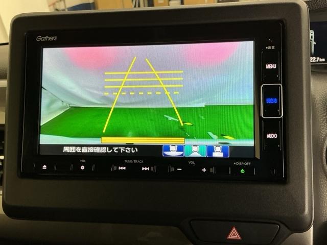 Ｎ－ＢＯＸカスタム Ｌターボスタイル＋ブラック　ナビ　Ｒカメラ　ブルートゥース　フルセグ　ベンチＳ　ターボエンジン　コーナーセンサ　スマ－トキ－　エアバック　横滑り防止機能　サイドカーテンエアバック　ＵＳＢ接続　クルーズコントロール　地デジ　ＡＡＣ（12枚目）