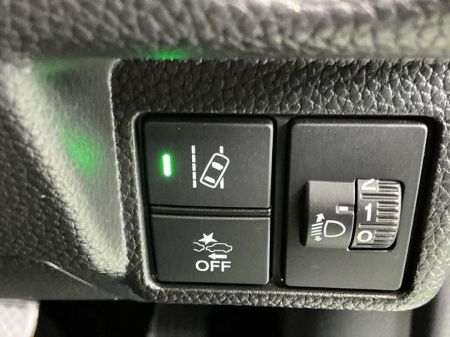 Ｎ－ＢＯＸカスタム Ｌターボスタイル＋ブラック　ナビ　Ｒカメラ　ブルートゥース　フルセグ　ベンチＳ　ターボエンジン　コーナーセンサ　スマ－トキ－　エアバック　横滑り防止機能　サイドカーテンエアバック　ＵＳＢ接続　クルーズコントロール　地デジ　ＡＡＣ（27枚目）