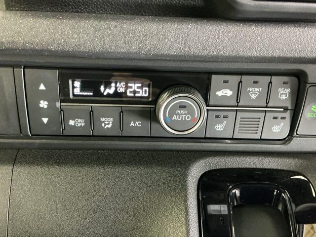 Ｎ－ＢＯＸカスタム ベースグレード　ドラレコ　ナビ　Ｒカメラ　ブルートゥース　Ｐソナー　レーダーブレーキサポート　ＥＴＣ装備　地デジ対応　サイドエアバック　Ｓヒータ　スマートキー＆プッシュスタート　横滑り防止　ＵＳＢ　盗難防止　Ｂカメ（17枚目）