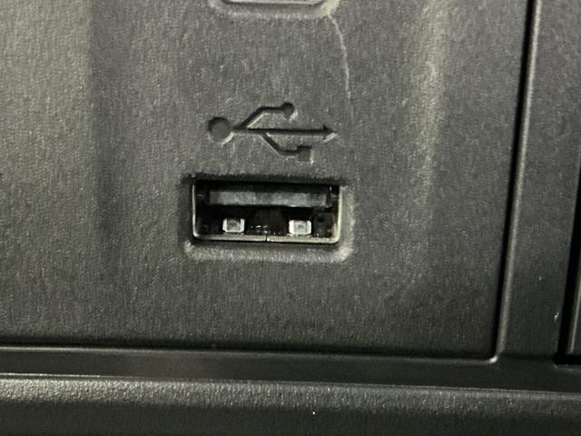 Ｎ－ＢＯＸカスタム ベースグレード　ドラレコ　ナビ　Ｒカメラ　ブルートゥース　Ｐソナー　レーダーブレーキサポート　ＥＴＣ装備　地デジ対応　サイドエアバック　Ｓヒータ　スマートキー＆プッシュスタート　横滑り防止　ＵＳＢ　盗難防止　Ｂカメ（21枚目）