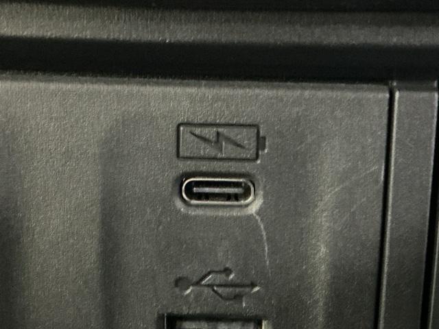 Ｎ－ＢＯＸカスタム ベースグレード　ドラレコ　ナビ　Ｒカメラ　ブルートゥース　Ｐソナー　レーダーブレーキサポート　ＥＴＣ装備　地デジ対応　サイドエアバック　Ｓヒータ　スマートキー＆プッシュスタート　横滑り防止　ＵＳＢ　盗難防止　Ｂカメ（22枚目）