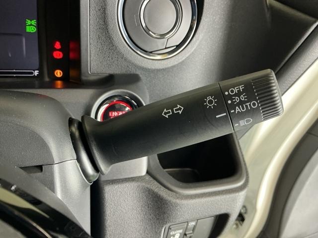 Ｎ－ＢＯＸカスタム ベースグレード　ドラレコ　ナビ　Ｒカメラ　ブルートゥース　Ｐソナー　レーダーブレーキサポート　ＥＴＣ装備　地デジ対応　サイドエアバック　Ｓヒータ　スマートキー＆プッシュスタート　横滑り防止　ＵＳＢ　盗難防止　Ｂカメ（27枚目）