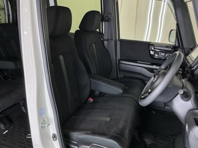 N-BOXカスタム L ドラレコ ナビ Rカメラ ブルートゥース 両席エアバック Bモニタ ブレーキサポート セキュリティー LEDランプ キーレスエントリー 記録簿 SRS 横滑り防止機能 片側電動両側スライドドア PW(23枚目)