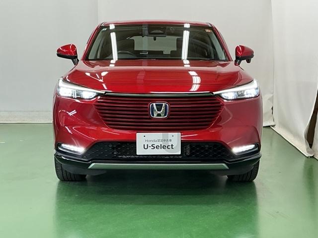 ヴェゼル ｅ：ＨＥＶＺ　ドラレコ　ナビ　Ｒカメラ　ブルートゥース　スマートキー＆プッシュスタート　サイドＳＲＳ　オートテールゲート　イモビ　地デジ　Ｂカメ　キーレスエントリー　Ｃソナー　ＵＳＢポート　ＰＳ　ＬＥＤライト　ＰＷ（6枚目）