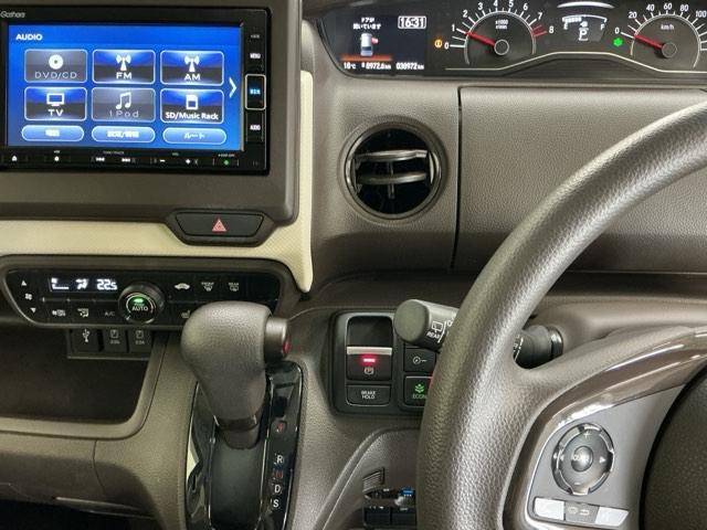 Ｎ－ＢＯＸ Ｌ　ナビ　Ｒカメラ　ブルートゥース　フルセグ　バックビューモニター　レーダクルーズ　キ－フリ－　ＥＴＣ付き　地デジチューナー　ＬＫＡＳ　パーキングセンサー　電動ミラー　盗難防止　前席シートヒーター　ＬＥＤ（3枚目）