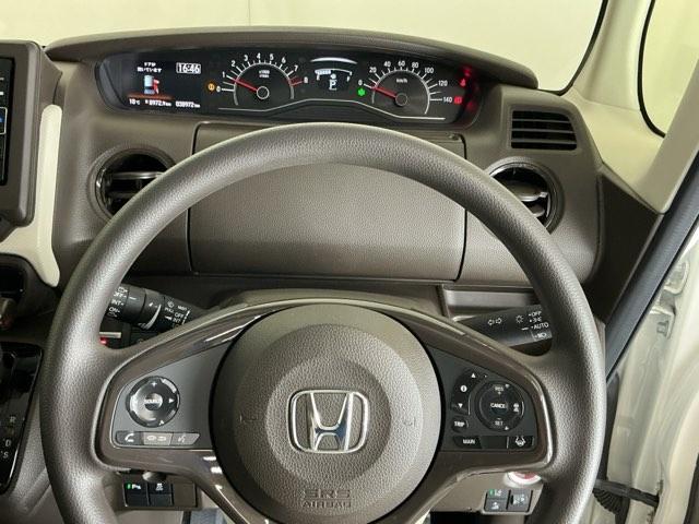 Ｎ－ＢＯＸ Ｌ　ナビ　Ｒカメラ　ブルートゥース　フルセグ　バックビューモニター　レーダクルーズ　キ－フリ－　ＥＴＣ付き　地デジチューナー　ＬＫＡＳ　パーキングセンサー　電動ミラー　盗難防止　前席シートヒーター　ＬＥＤ（25枚目）