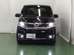 ディスチャージヘッドライト【ＨＩＤ】を装備していますのでとても明るく、夜間の走行や雨の日も安全・安心です。オートライトコントロール付きで周囲の明るさに応じて自動で点灯・消灯します 6