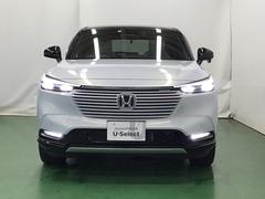 ＬＥＤヘッドライトを装備しています。ＬＥＤヘッドライトはとても明るく、雨の日や夜間走行も安全・安心です。オートライトコントロール付きで周囲の明るさに応じて自動で点灯・消灯します 6