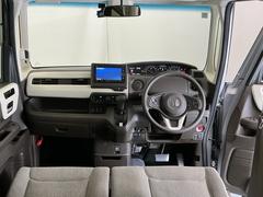 �ɥ饤�С����濴�˼����˼꤬�Ϥ����֤ˣ��ԥ��쥯�ȥ�С��䥨�������͡��������å��ʤɤ����֡��������ͥ��Ƥ��ޤ� 2