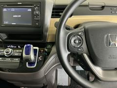 �����ǥ����ץ쥤�����ǥ�������������Ƥ��ޤ������ƥ���󥰺���¦�˥����ǥ�����Ϣ�Υ���ȥ����륹���å������֤��Ƥ��ޤ��������ϻ������餹���Ȥʤ���ž�˽���Ǥ��ޤ� 3