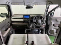 �ɥ饤�С����濴�˼����˼꤬�Ϥ����֤ˣ��ԥ��쥯�ȥ�С��䥨�������͡��������å��ʤɤ����֡��������ͥ��Ƥ��ޤ� 2