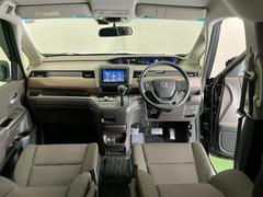 �ɥ饤�С����濴�˼����˼꤬�Ϥ����֤ˣ��ԥ��쥯�ȥ�С��䥨�������͡��������å��ʤɤ����֡��������ͥ��Ƥ��ޤ� 2