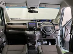 �ɥ饤�С����濴�˼����˼꤬�Ϥ����֤ˣ��ԥ��쥯�ȥ�С��䥨�������͡��������å��ʤɤ����֡��������ͥ��Ƥ��ޤ� 2