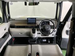 �ɥ饤�С����濴�˼����˼꤬�Ϥ����֤ˣ��ԥ��쥯�ȥ�С��䥨�������͡��������å��ʤɤ����֡��������ͥ��Ƥ��ޤ� 2