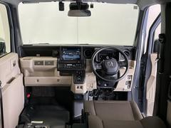 �ɥ饤�С����濴�˼����˼꤬�Ϥ����֤ˣ��ԥ��쥯�ȥ�С��䥨�������͡��������å��ʤɤ����֡��������ͥ��Ƥ��ޤ� 2