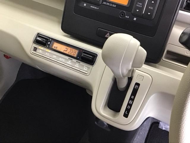 ワゴンＲ ハイブリッドＦＸ　ＣＤ　シートヒーター　他社アルミホイール　記録簿有　アイストップ　ＷエアＢ　横滑防止　ワイヤレスキー　イモビ　オートエアコン　ベンチシート　パワーウィンドウ　エアバック　ＡＢＳ　パワーステアリング（14枚目）
