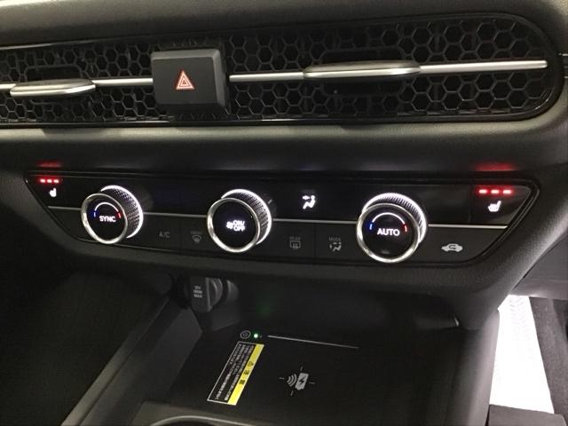 ＺＲ－Ｖ ｅ：ＨＥＶＺ　ドラレコ　ナビ　Ｒカメラ　ブルートゥース　サポカー　運転席パワーシート　Ｄレコ　キーフリー　本革シート　サイドエアバッグ　ＬＥＤライト　Ｓヒーター　地デジ　ＥＴＣ　イモビ　スマ－トキ－　オートクルーズ（16枚目）