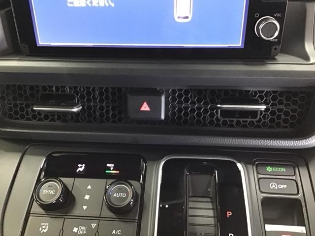 ステップワゴン スパーダ　ドラレコ　ナビ　Ｒカメラ　ブルートゥース　Ｐテールゲート　ＥＳＣ　記録簿　パーキングセンサー　Ａクルーズ　ウォークスルー　盗難防止装置　３列シート　バックモニター　フルセグテレビ　ＡＡＣ　スマートキー（62枚目）